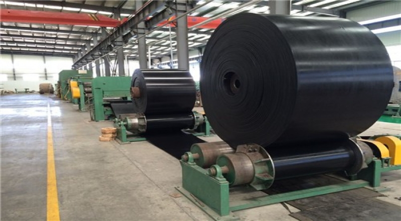 橡膠輸送帶產(chǎn)品應(yīng)用及使用注意事項